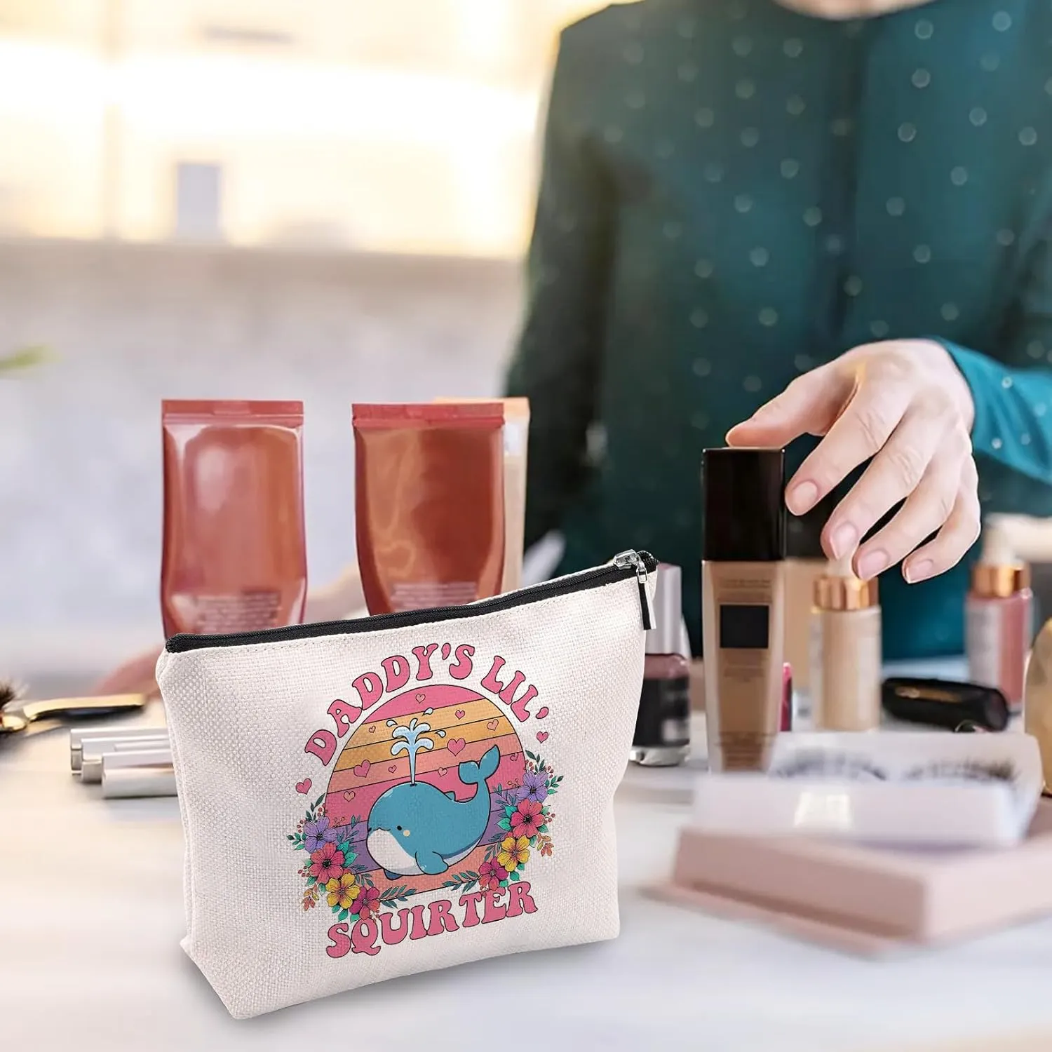 Cute Whale Makeup Bag, Pink Whale Gifts For Women Friends, Daddy Makeup Pouch, Travel Toiletry Bag With Zipper, Birthday Anniversary Christmas Gifts For Best Friend Bestie Her