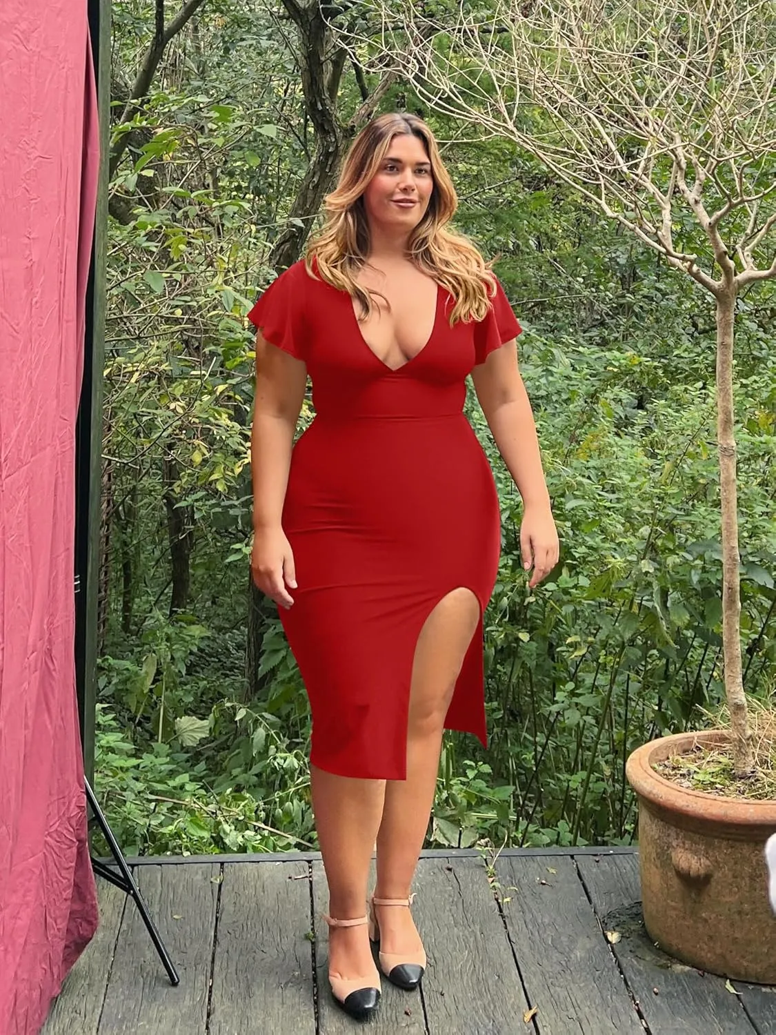 LAGSHIAN Women's Plus Size Sexy Bodycon V Neck Ruffle Short Sleeve Split Hem Midi Pencil Dress