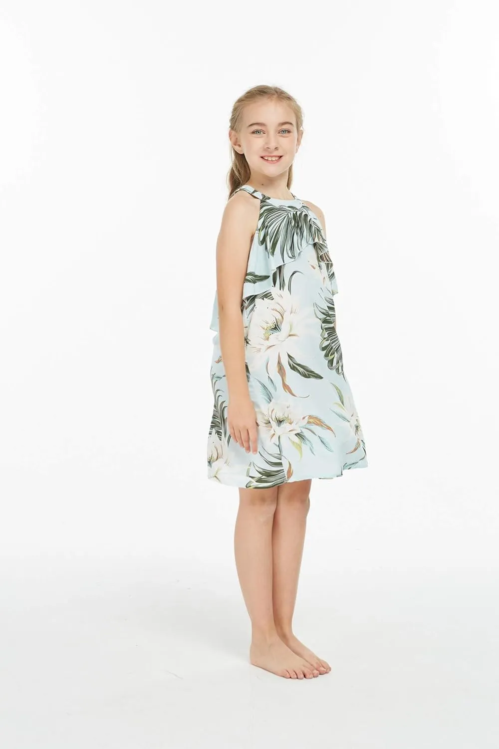 Matchable Family Hawaiian Luau Men Women Girl Boy Clothes in Wispy Cereus Light Blue