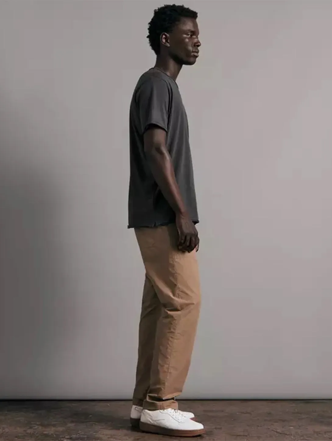 Miles One Pocket Tee - Dark Grey