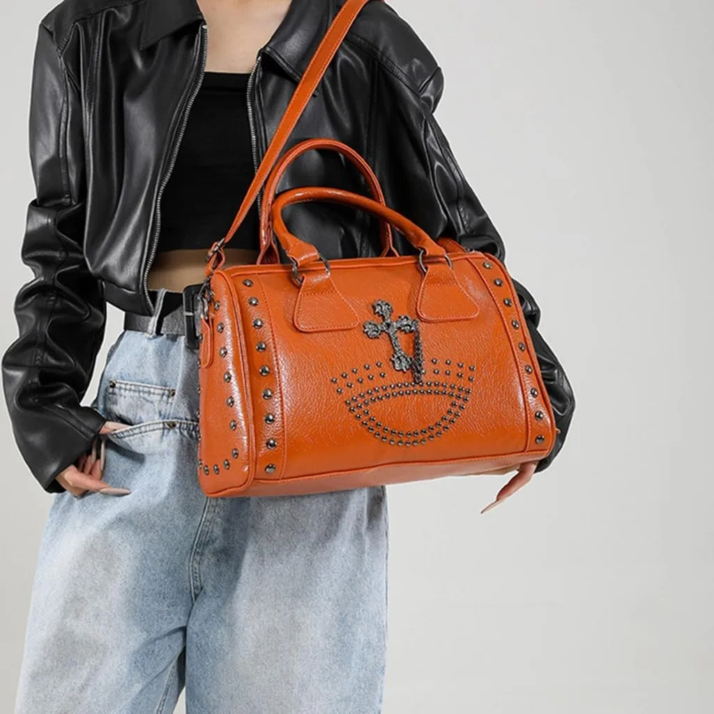 Punk Style Skull Handbag Large Capacity Studded Doctor Bag Fashionable Shoulder Bag Punk Style Handbag for Women