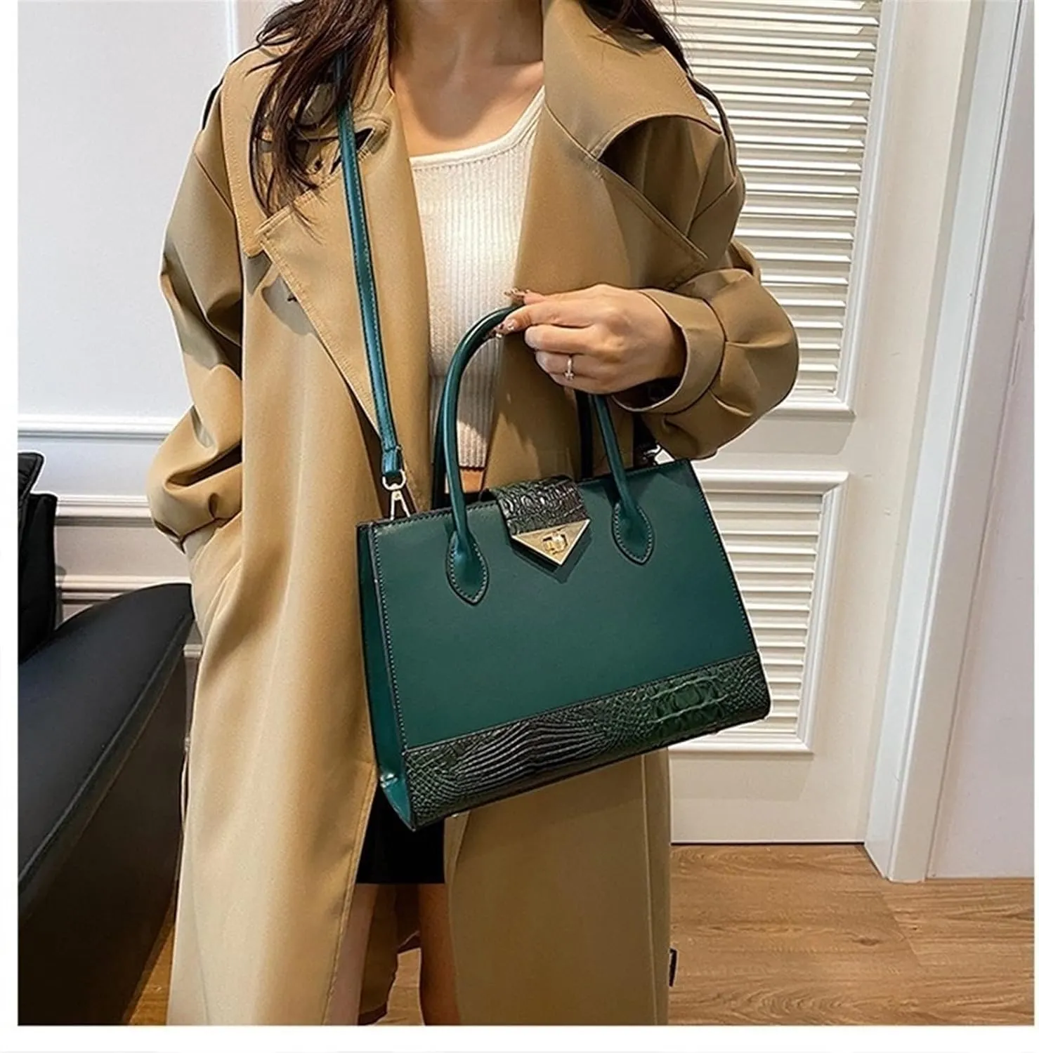 Women's Crocodile Tote Bag One-shoulder Straddle Handbag