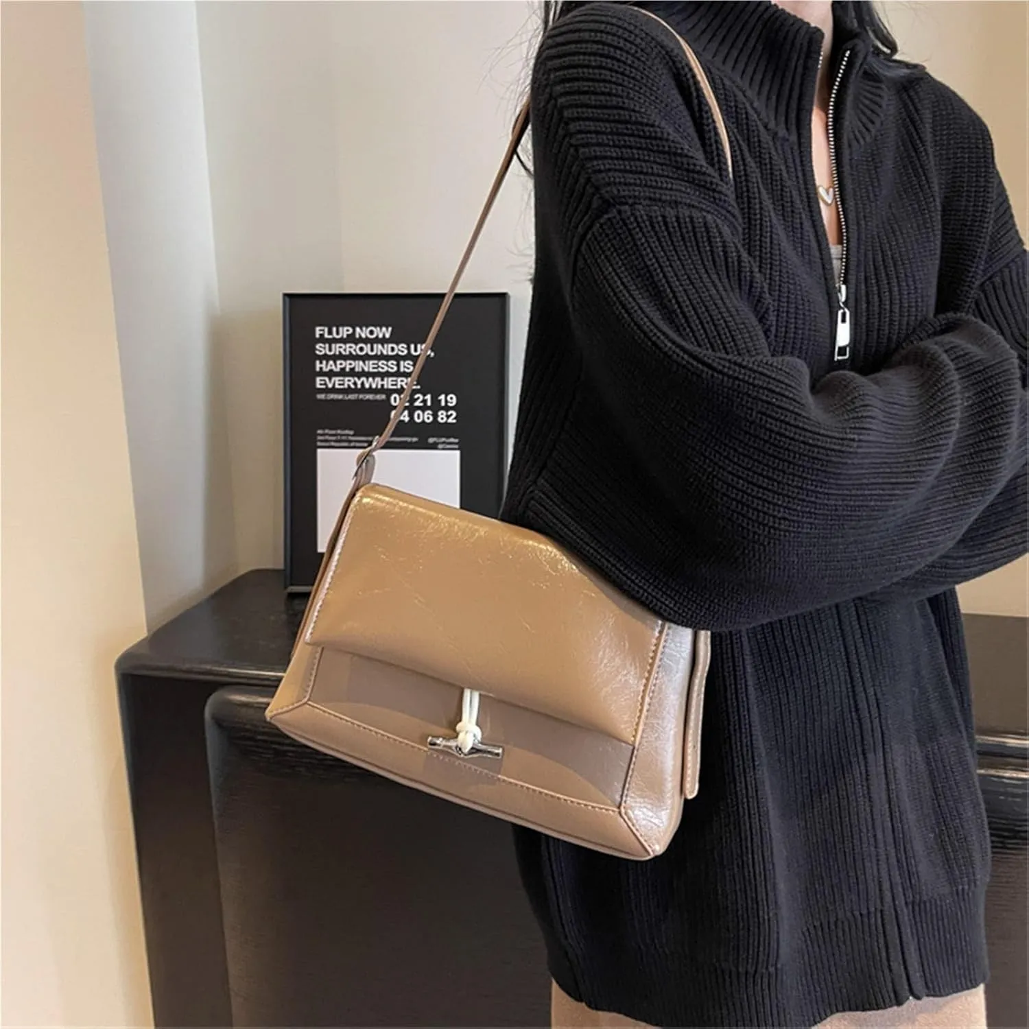 Women's oil shoulder bag crossbody bag