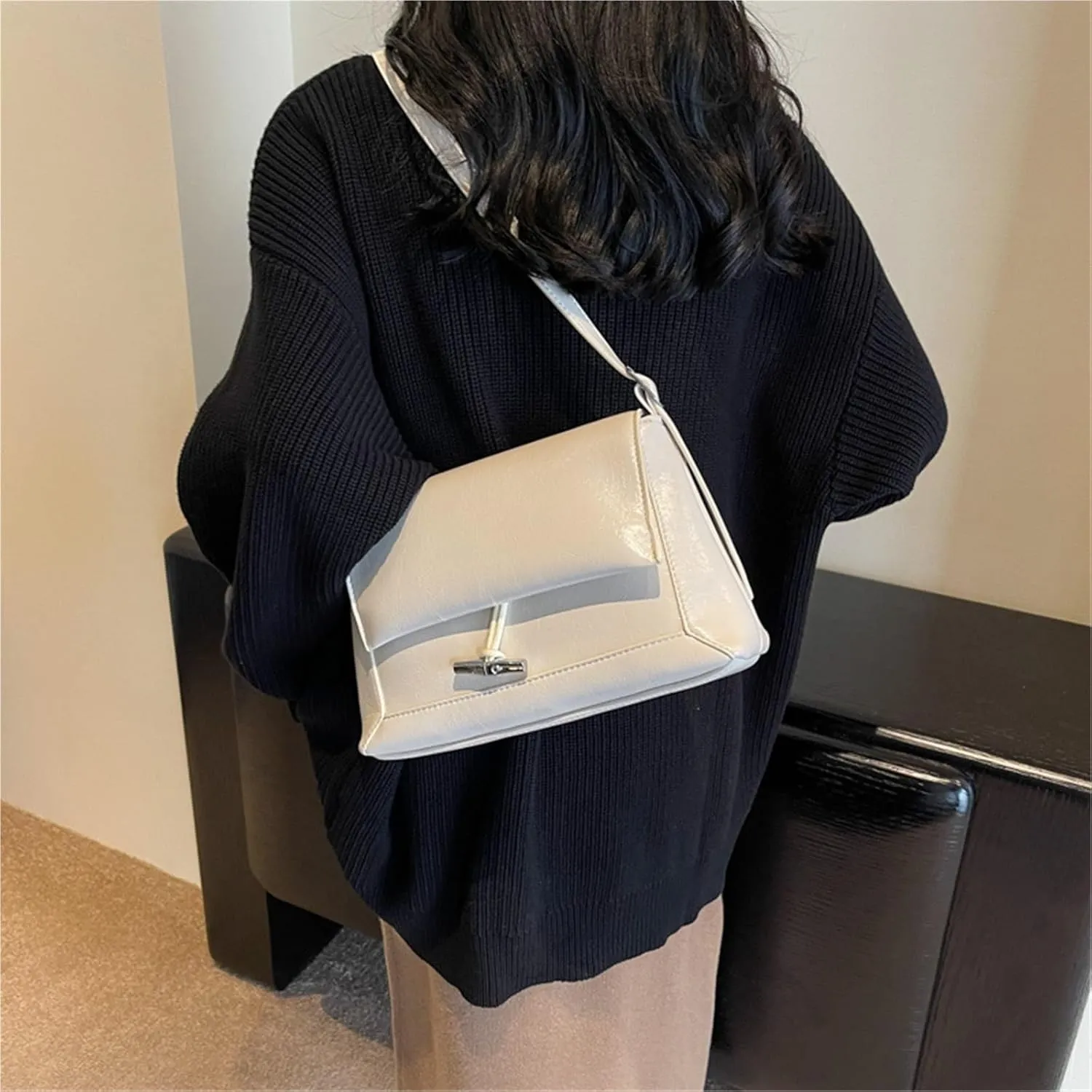 Women's oil shoulder bag crossbody bag